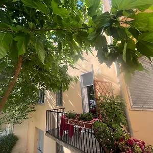 https://casa-roma-apartments.hotelinveneto.com